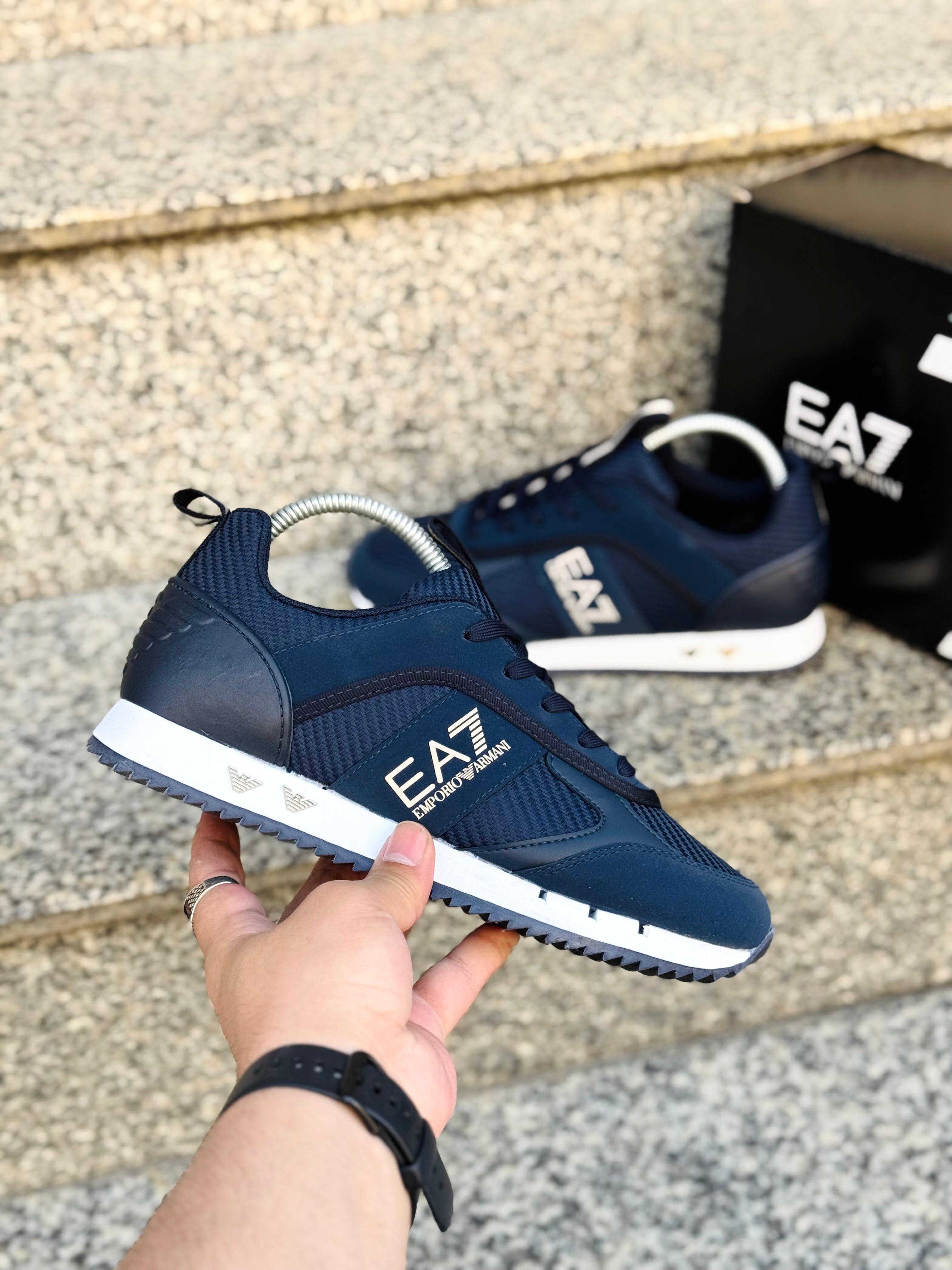 EA7 Emporio Armani Erkek Sneaker – Lacivert