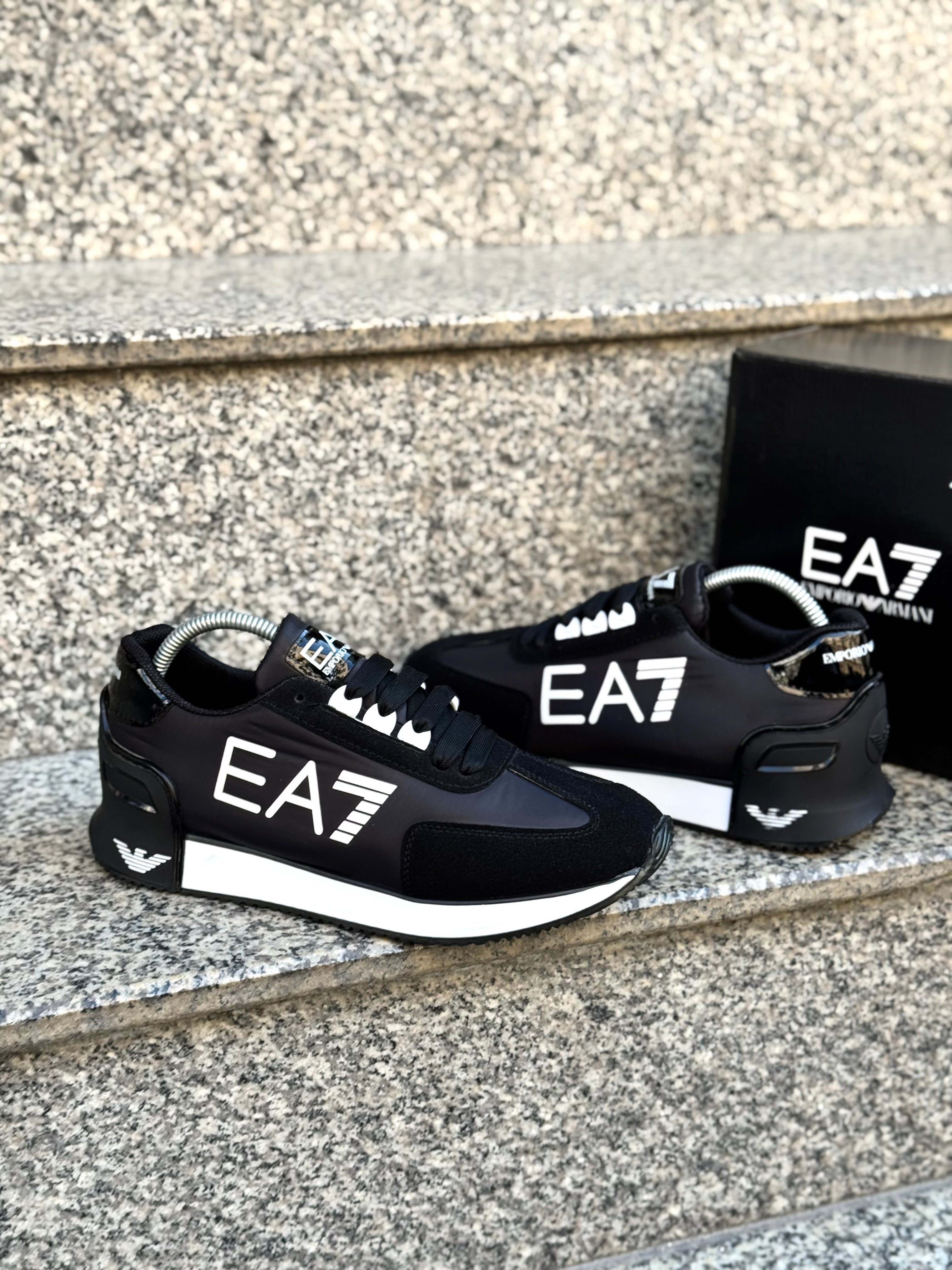 EA7 Erkek Sneaker – Siyah/Beyaz M/S
